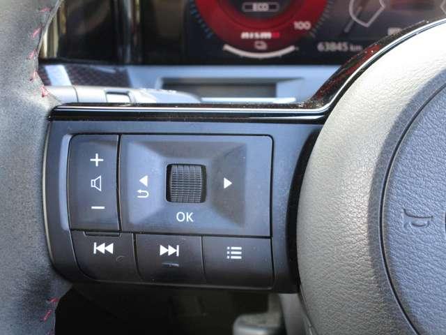 オーラ １．２　ＮＩＳＭＯ　カーナビ　定期点検記録簿　アルミホイール　運転席エアバッグ　メモリーナビ　ＡＢＳ　フルオートエアコン　パワーウィンドウ　パワーステアリング　１オーナ－（11枚目）