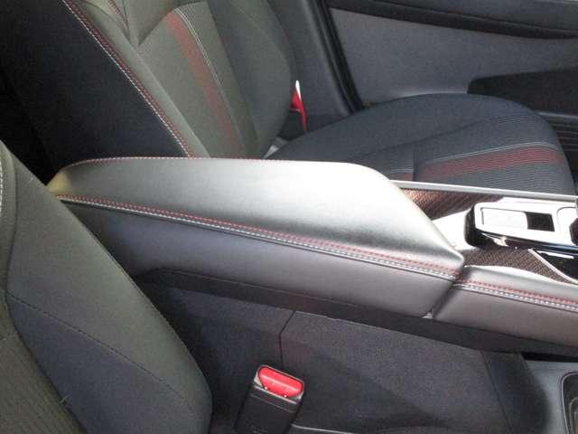 オーラ １．２　ＮＩＳＭＯ　カーナビ　定期点検記録簿　アルミホイール　運転席エアバッグ　メモリーナビ　ＡＢＳ　フルオートエアコン　パワーウィンドウ　パワーステアリング　１オーナ－（16枚目）