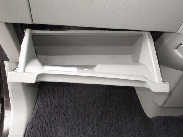 ルークス ６６０　Ｘ　９インチ日産純正ディスプレイオーディオ・　アラモニ　前後衝突軽減ブレーキ　ワンオーナー車　車線逸脱防止　スマートキー　定期点検記録簿　キーフリー　ｉ－ｓｔｏｐ　フルオートエアコン　パワーウインドウ　バックカメラ　盗難防止　カーテンエアバッグ（13枚目）