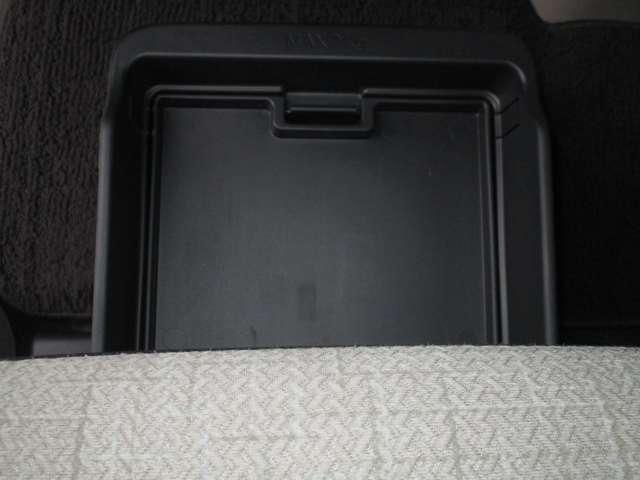 ルークス ６６０　Ｘ　９インチ日産純正ディスプレイオーディオ・　アラモニ　前後衝突軽減ブレーキ　ワンオーナー車　車線逸脱防止　スマートキー　定期点検記録簿　キーフリー　ｉ－ｓｔｏｐ　フルオートエアコン　パワーウインドウ　バックカメラ　盗難防止　カーテンエアバッグ（18枚目）