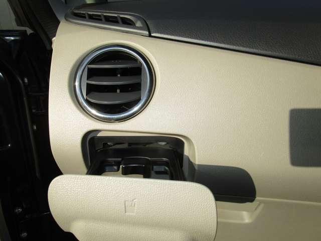 ルークス ６６０　Ｇ　エアバック　パワステ　オートエアコン　ＰＷ　ＡＢＳ　点検記録簿　ＣＤ一体ケンウッドＡＭ／ＦＭチューナー・オートエアコン・プラスチックバイザー・プライバシーガラス・ＡＢＳ・ハロゲンヘッドライト・（11枚目）