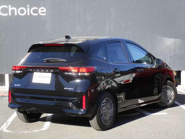 ノート １．２　Ｘ　社用車・ＭＭ２２３Ｄ－Ｌナビゲーション＆アラウン　リアカメラ　衝突被害軽減ブレ－キ　全方位カメラ　ＥＴＣ付　禁煙車　レーンアシスト　インテリジェントキー　ワンオーナー　ドラレコ　アイドリングストップ　整備記録簿　盗難防止システム　ワンセグＴＶ　ＡＢＳ（2枚目）