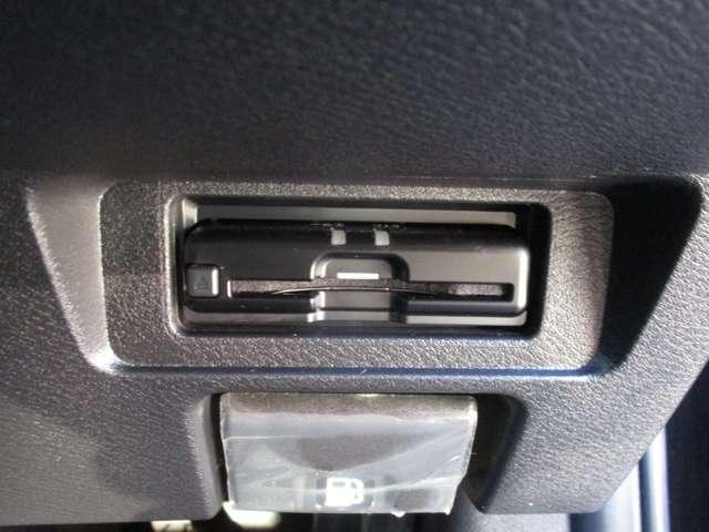 ノート １．２　Ｘ　社用車・ＭＭ２２３Ｄ－Ｌナビゲーション＆アラウン　リアカメラ　衝突被害軽減ブレ－キ　全方位カメラ　ＥＴＣ付　禁煙車　レーンアシスト　インテリジェントキー　ワンオーナー　ドラレコ　アイドリングストップ　整備記録簿　盗難防止システム　ワンセグＴＶ　ＡＢＳ（11枚目）