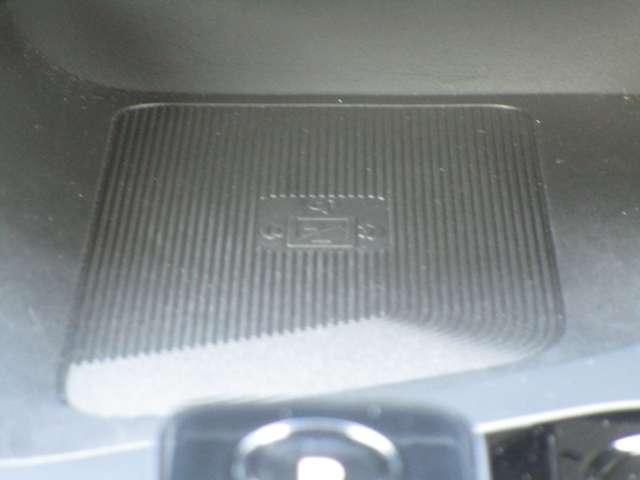 ノート １．２　ＡＵＴＥＣＨ　ニッサンコネクトナビゲーション＆ＡＶＭ　全方位　衝突被害軽減装置　レーンキープ　盗難防止　点検記録簿　１オーナー　ＬＥＤヘッド　バックモニター　ドラレコ　サイドカーテンエアバック　インテリジェントキー　ＥＴＣ　エアバッグ　ナビ・ＴＶ　ＢＳＷ（17枚目）