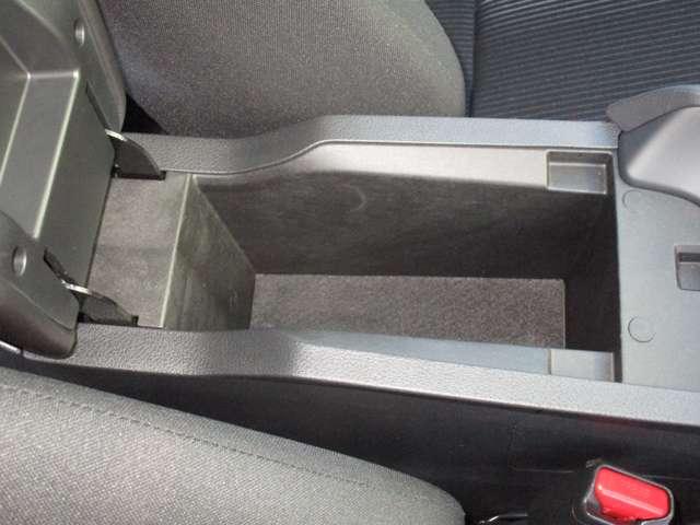 ノート 1.2 X ニッサンコネクトナビゲーション&アラウン リアカメラ 衝突被害軽減ブレ-キ 全方位カメラ ETC付 TV LEDヘッドライト レーダークルーズ レーンアシスト インテリジェントキー ワンオーナー ドラレコ アイドリングストップ 整備記録簿(28枚目)