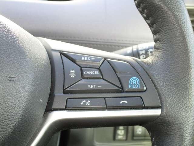 セレナ 1.2 e-POWER ハイウェイスター V MM321D-Lナビゲーション&アラウンドビュー スマートキープッシュスタート 左右パワースライドドア エマージェンシーB 助手席エアバッグ ワンオーナー車 3列シート ETC車載器 ウォークスルー(14枚目)