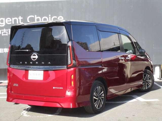 セレナ １．４　ｅ－ＰＯＷＥＲ　ハイウェイスターＶ　アルミ　カーナビ　パワーウィンドウ　１オナ　記録簿　メモリーナビ　フルオートエアコン（2枚目）