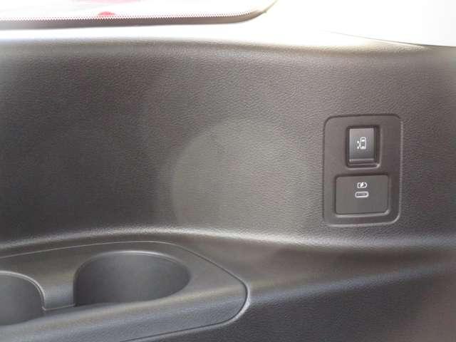 セレナ １．４　ｅ－ＰＯＷＥＲ　ハイウェイスターＶ　アルミ　カーナビ　パワーウィンドウ　１オナ　記録簿　メモリーナビ　フルオートエアコン（38枚目）