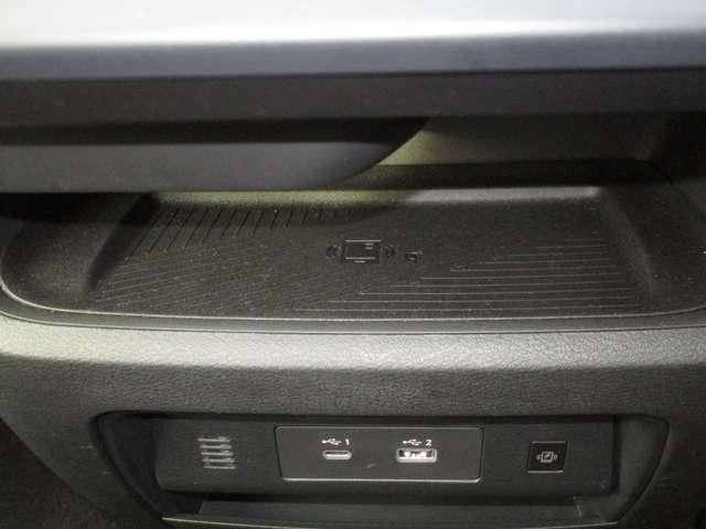 セレナ 1.4 e-4ORCE ハイウェイスターV 4WD ニッサンコネクトナビ・AVM・ETC アラウンドビュー レーンアシスト 3列シート ドラレコ レーダークルーズ 地デジ LEDヘッドランプ オートマチックハイビーム ナビTV バックカメラ 試乗車(11枚目)