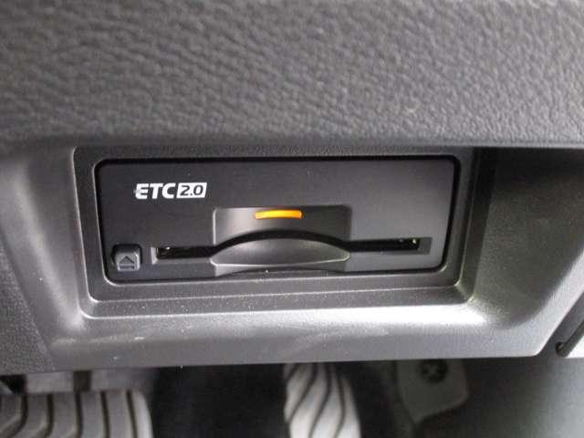 セレナ 1.4 e-4ORCE ハイウェイスターV 4WD ニッサンコネクトナビ・AVM・ETC アラウンドビュー レーンアシスト 3列シート ドラレコ レーダークルーズ 地デジ LEDヘッドランプ オートマチックハイビーム ナビTV バックカメラ 試乗車(23枚目)