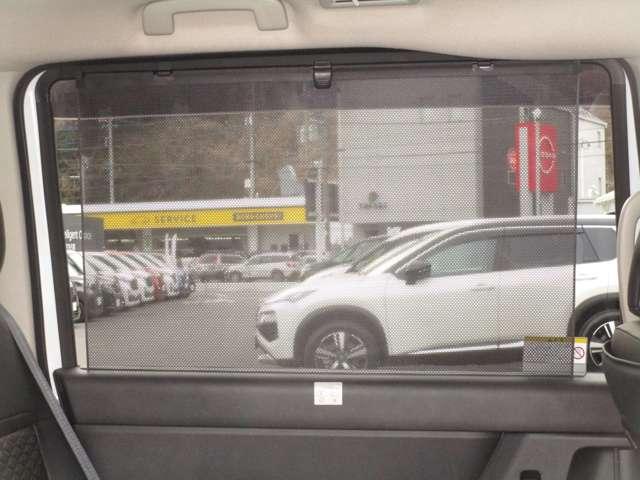 セレナ 1.4 e-4ORCE ハイウェイスターV 4WD ニッサンコネクトナビ・AVM・ETC アラウンドビュー レーンアシスト 3列シート ドラレコ レーダークルーズ 地デジ LEDヘッドランプ オートマチックハイビーム ナビTV バックカメラ 試乗車(30枚目)