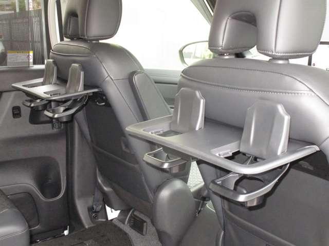 セレナ 1.4 e-4ORCE ハイウェイスターV 4WD ニッサンコネクトナビ・AVM・ETC アラウンドビュー レーンアシスト 3列シート ドラレコ レーダークルーズ 地デジ LEDヘッドランプ オートマチックハイビーム ナビTV バックカメラ 試乗車(31枚目)