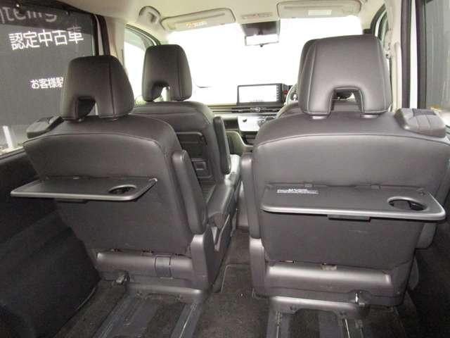 セレナ 1.4 e-4ORCE ハイウェイスターV 4WD ニッサンコネクトナビ・AVM・ETC アラウンドビュー レーンアシスト 3列シート ドラレコ レーダークルーズ 地デジ LEDヘッドランプ オートマチックハイビーム ナビTV バックカメラ 試乗車(38枚目)