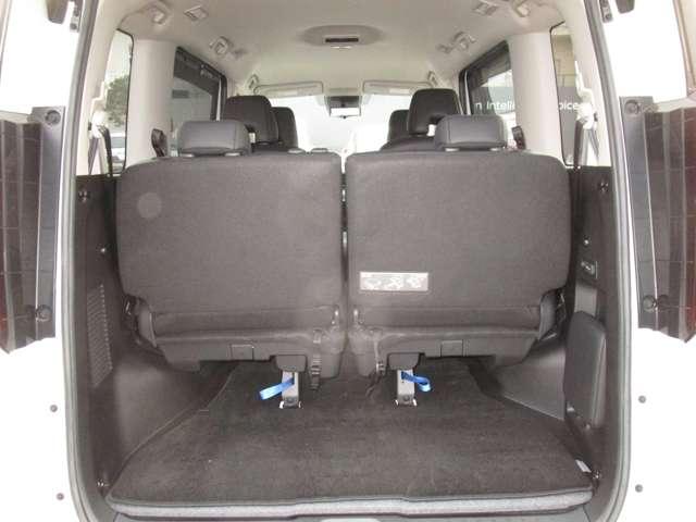 セレナ 1.4 e-4ORCE ハイウェイスターV 4WD ニッサンコネクトナビ・AVM・ETC アラウンドビュー レーンアシスト 3列シート ドラレコ レーダークルーズ 地デジ LEDヘッドランプ オートマチックハイビーム ナビTV バックカメラ 試乗車(44枚目)