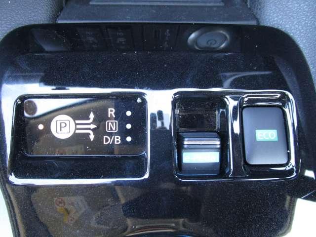 ��x���͉Ηj�����j���ƂȂ�܂��B�����ψ˗��₨�⍇���ɂ��܂��Ă͂��҂��������s�ւ��|���������܂����A������낵�����肢�\���グ�܂��B