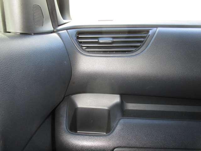 ルークス 660 ハイウェイスターGターボ プロパイロット エディショ ナビ付 ワンオ-ナ- AAC パワーステアリング 記録簿 メモリーナビゲーション ABS アルミホイール エアバッグ パワーウインドウ(10枚目)