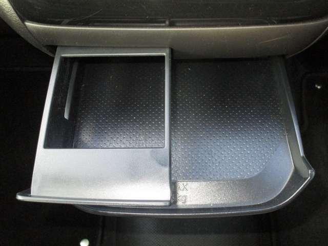 デイズ ６６０　Ｘ　試乗車　ＭＭ２２３ＤーＬナビゲーション　アラウンドビューモニター　ＥＴＣ２．０　Ｆｒドラレコ　室内ドラレコ　前後ソナー　サイド＆カーテンエアバッグ　ＶＤＣ＆ＬＤＷ　衝突軽減防止装置＆踏み間違い防止装置（18枚目）