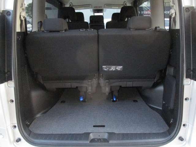 セレナ ニッサンコネクトナビゲーション&アラウンドビューモニター ETC2.0プロパイロット 前後ドライブレコーダー 後席モニター 前後ソナー ワイヤレス充電器 フロント&セカンドシートヒーター バイザー(43枚目)