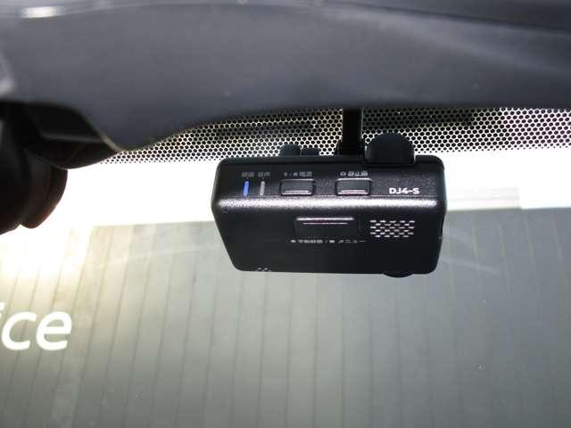 エクストレイル 2.0 20X エマージェンシーブレーキパッケージ 2列車 メーカーラインナビゲーション&アラウンド 切り替え4WD 整備記録簿 ナビ AAC アルミホイール メモリーナビゲーション パワーウィンドウ パワーステアリング ABS エアバッグ 1オナ車 エマブレ(10枚目)