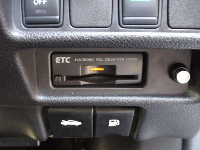 エクストレイル 2.0 20X エマージェンシーブレーキパッケージ 2列車 メーカーラインナビゲーション&アラウンド 切り替え4WD 整備記録簿 ナビ AAC アルミホイール メモリーナビゲーション パワーウィンドウ パワーステアリング ABS エアバッグ 1オナ車 エマブレ(13枚目)