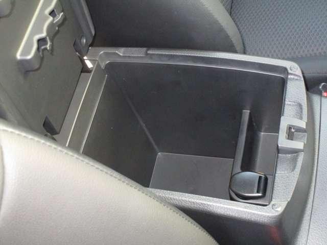 エクストレイル 2.0 20X エマージェンシーブレーキパッケージ 2列車 メーカーラインナビゲーション&アラウンド 切り替え4WD 整備記録簿 ナビ AAC アルミホイール メモリーナビゲーション パワーウィンドウ パワーステアリング ABS エアバッグ 1オナ車 エマブレ(24枚目)