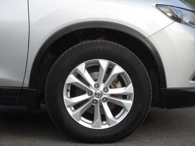 エクストレイル 2.0 20X エマージェンシーブレーキパッケージ 2列車 メーカーラインナビゲーション&アラウンド 切り替え4WD 整備記録簿 ナビ AAC アルミホイール メモリーナビゲーション パワーウィンドウ パワーステアリング ABS エアバッグ 1オナ車 エマブレ(40枚目)