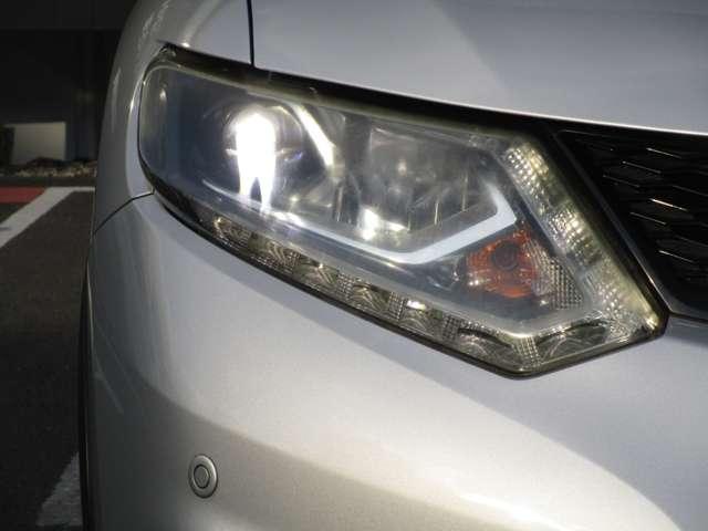 エクストレイル 2.0 20X エマージェンシーブレーキパッケージ 2列車 メーカーラインナビゲーション&アラウンド 切り替え4WD 整備記録簿 ナビ AAC アルミホイール メモリーナビゲーション パワーウィンドウ パワーステアリング ABS エアバッグ 1オナ車 エマブレ(41枚目)