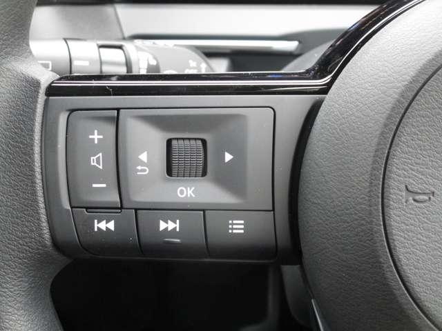 �ꕔ�I�[�f�B�I�̑��삪�n���h�������𗣂����ɑ���ł��֗��ł��B