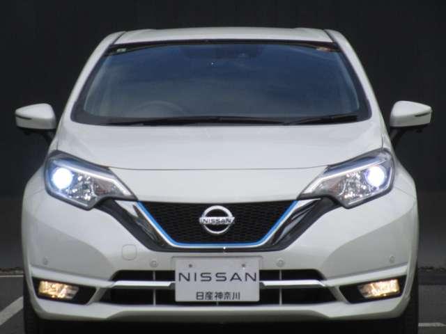 ノート １．２　ｅ－ＰＯＷＥＲ　メダリスト　ＦＯＵＲ　４ＷＤ　ＭＭ３１９ＤーＷナビゲーション＆ＡＶＭ・ＥＴＣ　インテリキー　ナビＴＶ　盗難防止装置　切替４ＷＤ　キーレス　１オーナー　レーンアシスト　エアバッグ　ドラレコ　バックカメラ　クルコン　フルオートエアコン（32枚目）