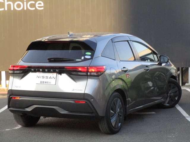 ノート １．２　Ｘ　ナビ＆バックカメラ・ＥＴＣ・ドラレコ　全方位モニタ　地デジフルセグＴＶ　運転席エアバック　ＬＫＡ　オートＬＥＤ　インテリジェントキ　メモリ－ナビ　ＬＥＤヘッドランプ　ＥＴＣ　セキュリティー　Ｂモニター（3枚目）