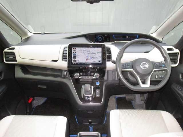 セレナ １．２　ｅ－ＰＯＷＥＲ　ハイウェイスター　Ｖ　キーレスエントリ　レーダークルーズＣ　衝突軽減ブレーキシステム　スマートキーＰスタート　１オーナ　３列シート　車線逸脱　ＥＴＣ　ウォークスルー　ドライブレコーダー　記録簿付き　バックカメラ　メモリナビ（3枚目）