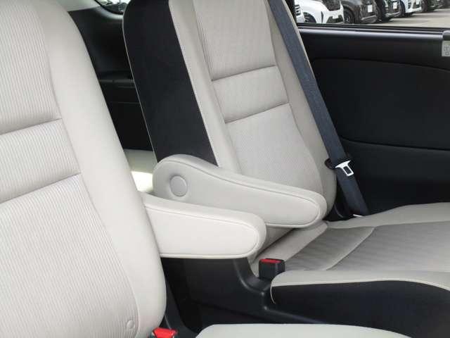 セレナ １．２　ｅ－ＰＯＷＥＲ　ハイウェイスター　Ｖ　キーレスエントリ　レーダークルーズＣ　衝突軽減ブレーキシステム　スマートキーＰスタート　１オーナ　３列シート　車線逸脱　ＥＴＣ　ウォークスルー　ドライブレコーダー　記録簿付き　バックカメラ　メモリナビ（23枚目）