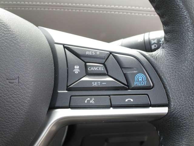 セレナ １．２　ｅ－ＰＯＷＥＲ　ハイウェイスター　Ｖ　キーレスエントリ　衝突軽減ブレーキシステム　１オーナ　３列シート　車線逸脱　ウォークスルー　オートエアコン　イモビライザー　アイドリングストップ　ＡＷ　サイドエアバッグ　ＡＢＳ　助手席エアバッグ（15枚目）