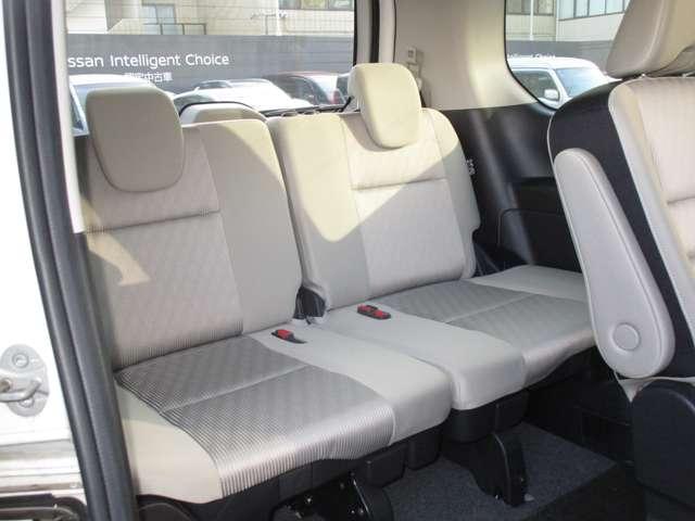 セレナ １．２　ｅ－ＰＯＷＥＲ　ハイウェイスター　Ｖ　キーレスエントリ　衝突軽減ブレーキシステム　１オーナ　３列シート　車線逸脱　ウォークスルー　オートエアコン　イモビライザー　アイドリングストップ　ＡＷ　サイドエアバッグ　ＡＢＳ　助手席エアバッグ（31枚目）