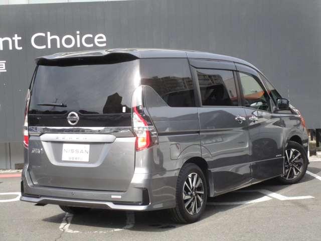 セレナ 2.0 ハイウェイスター V MM521DーLナビゲーション&アラウンドビュ ハイビームアシスト クルコン LEDランプ サイドエアバッグ アルミ 三列シート ワンオーナー エアバッグ LDP キーフリー ETC ナビTV ABS(2枚目)