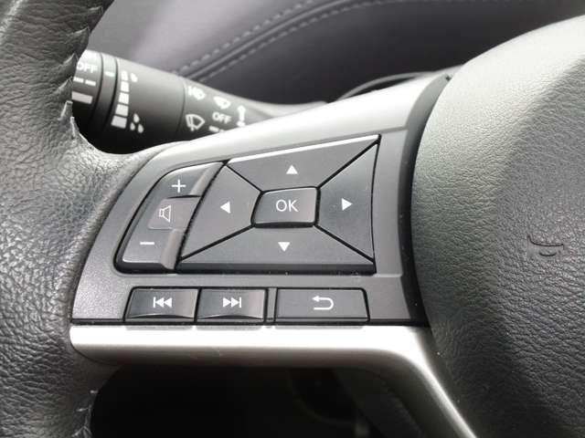 セレナ 2.0 ハイウェイスター V MM521DーLナビゲーション&アラウンドビュ ハイビームアシスト クルコン LEDランプ サイドエアバッグ アルミ 三列シート ワンオーナー エアバッグ LDP キーフリー ETC ナビTV ABS(12枚目)