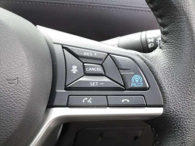 セレナ 2.0 ハイウェイスター V MM521DーLナビゲーション&アラウンドビュ ハイビームアシスト クルコン LEDランプ サイドエアバッグ アルミ 三列シート ワンオーナー エアバッグ LDP キーフリー ETC ナビTV ABS(13枚目)