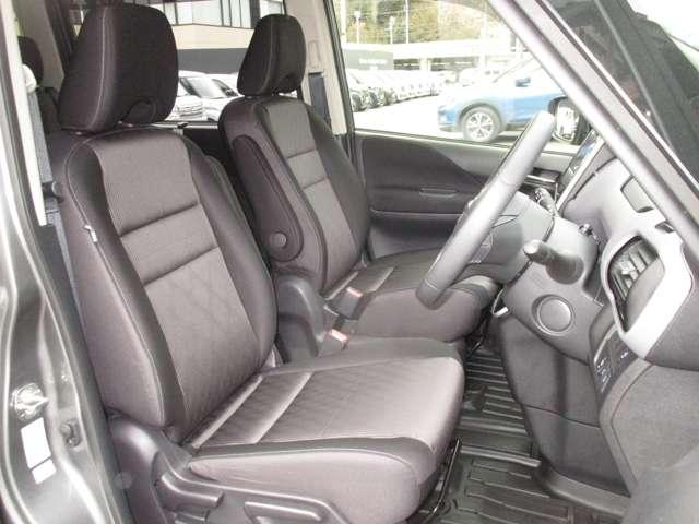 セレナ 2.0 ハイウェイスター V MM521DーLナビゲーション&アラウンドビュ ハイビームアシスト クルコン LEDランプ サイドエアバッグ アルミ 三列シート ワンオーナー エアバッグ LDP キーフリー ETC ナビTV ABS(21枚目)