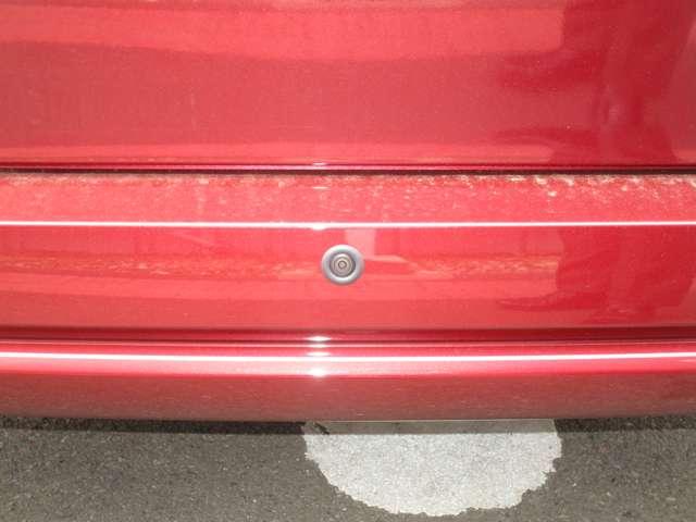 セレナ ２．０　ハイウェイスター　Ｖ　ＭＭ５２１ＤーＬナビゲーション＆バックビューモ　カーナビ　ハイビームアシスト　レーダーＣ　アルミ　三列シート　ワンオーナー　エアバッグ　ＬＤＰ　キーフリー　パワーウインドウ　点検記録簿　盗難防止装置（9枚目）