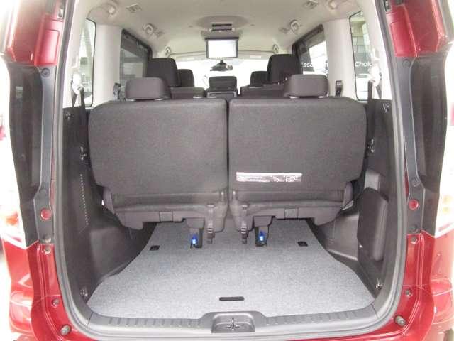 セレナ ２．０　ハイウェイスター　Ｖ　ＭＭ５２１ＤーＬナビゲーション＆バックビューモ　カーナビ　ハイビームアシスト　レーダーＣ　アルミ　三列シート　ワンオーナー　エアバッグ　ＬＤＰ　キーフリー　パワーウインドウ　点検記録簿　盗難防止装置（36枚目）