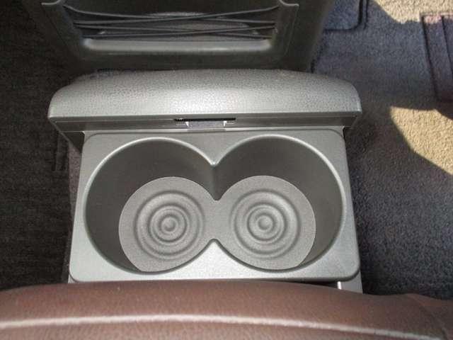 �x���`�V�[�g�Ɉ����o�����̑O�ȗp�̃h�����N�z���_�[���������܂��B