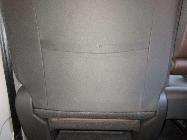 ����Ȃ̃V�[�g�o�b�N�Ƀ}�K�W�����b�N���������܂��B