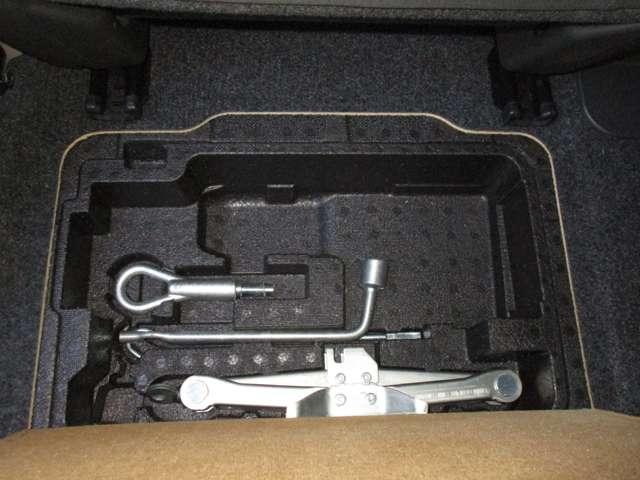 ����Ȃ̑����̃t���A�J�[�y�b�g���߂���Ƃ������܂��B�ڂ����̓J�[���C�t�A�h�o�C�U�[�ɂ��C�y�ɂ��₢���킹������