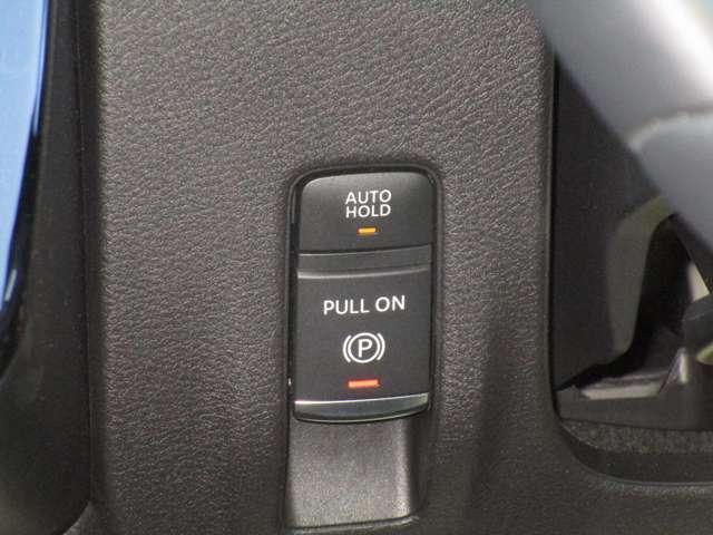 セレナ １．４　ｅ－ＰＯＷＥＲ　ハイウェイスターＶ　試乗車　フルオートエアコン　ＡＢＳ　アルミホイール　記録簿　アイドリングストップ　パワーウィンドウ　メモリーナビ　アラウンドビューモニター　ＥＴＣ２．０　ドラレコ　プロパイロット　ＳＯＳコール（19枚目）