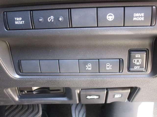 セレナ １．４　ｅ－ＰＯＷＥＲ　ハイウェイスターＶ　ナビ付　フルオートエアコン　ＡＢＳ　社用車　１オナ　アルミホイール　記録簿　キーレス　アイドリングストップ　パワーウィンドウ　メモリーナビ　スマートキープッシュスタート（19枚目）