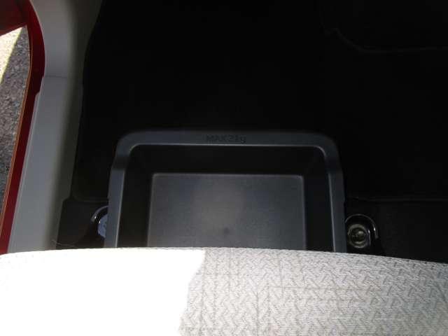 デイズ 660 X 試乗車 ナビ&Bカメラ・ETC・ドラレコ ドライブレコーダ ハイビームA 衝突軽減ブレ-キ Bカメ 車線逸脱警報装置 地デジ ワンオ-ナ-車 i-stop 助手席エアバック インテリキー 禁煙 記録簿(17枚目)