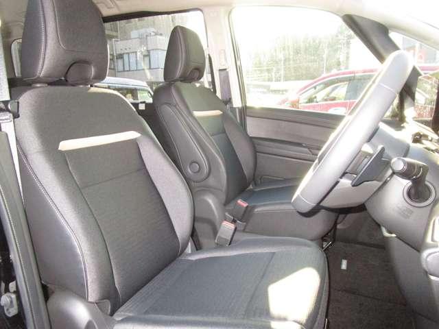 セレナ 2.0 ハイウェイスターV 試乗車 ナビ&AVM・ETC・ドラレコ 両側電動パワースライドドア 地デジフルセグTV 試乗車アップ LKA アイドリングS アダプティブクルコン Bカメラ スマートキー&プッシュスタート 3列シート(21枚目)