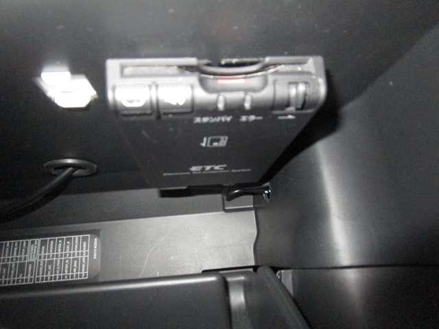 エクストレイル 2.0 20X エマージェンシーブレーキパッケージ 3列車 AAC アルミホイール パワーステアリング パワーウインドウ ワンオーナー ABS エアバッグ 4WD車(10枚目)