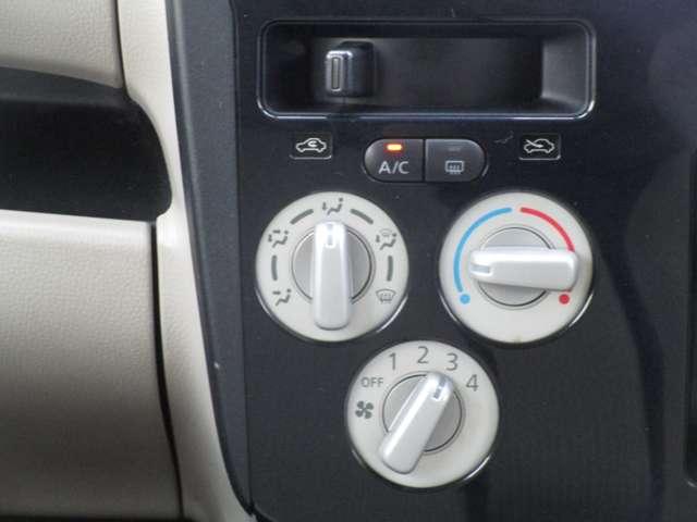 デイズ 660 J カーナビ エアバック Pウインドウ 記録簿有り PS AC ABS メモリーナビ(6枚目)