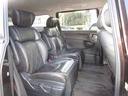 セカンドシートのニールームも十分あります。